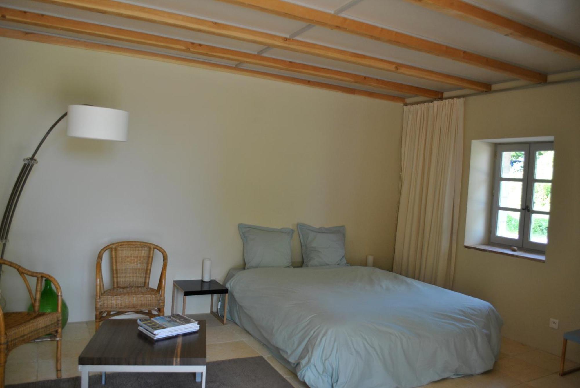 Les Foucauds Hotel Saint-Quentin-de-Caplong Екстериор снимка