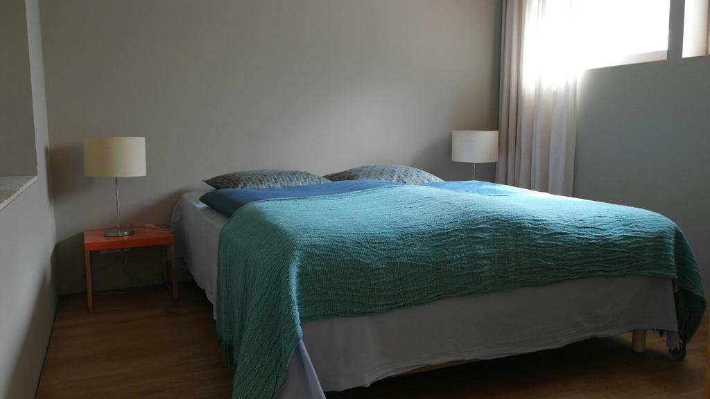 Les Foucauds Hotel Saint-Quentin-de-Caplong Екстериор снимка