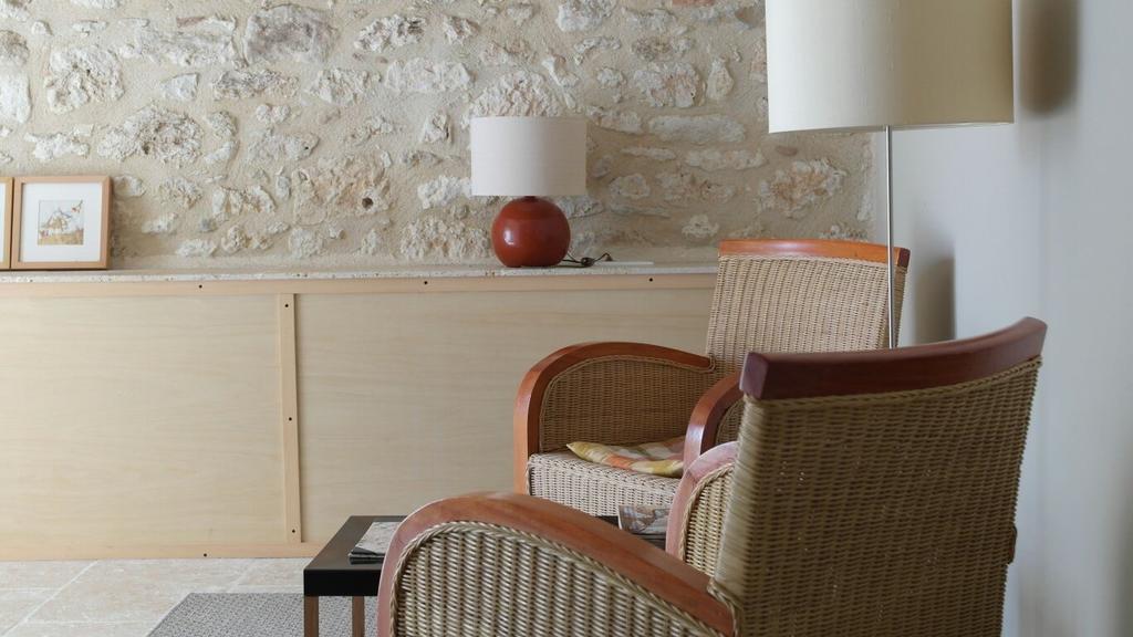 Les Foucauds Hotel Saint-Quentin-de-Caplong Екстериор снимка