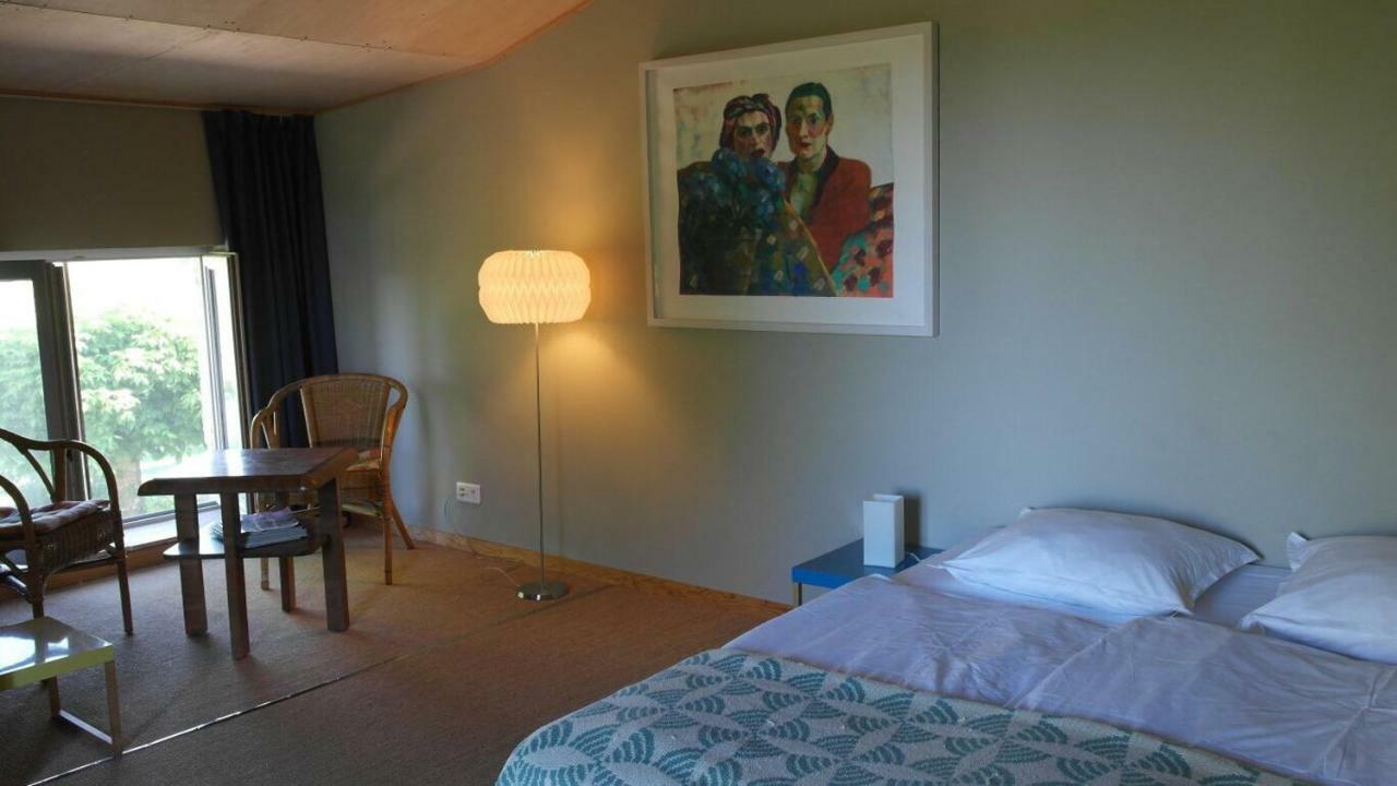Les Foucauds Hotel Saint-Quentin-de-Caplong Екстериор снимка